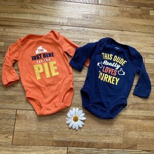 Carter's Thanksgiving Onesies Size‎ 3 Months